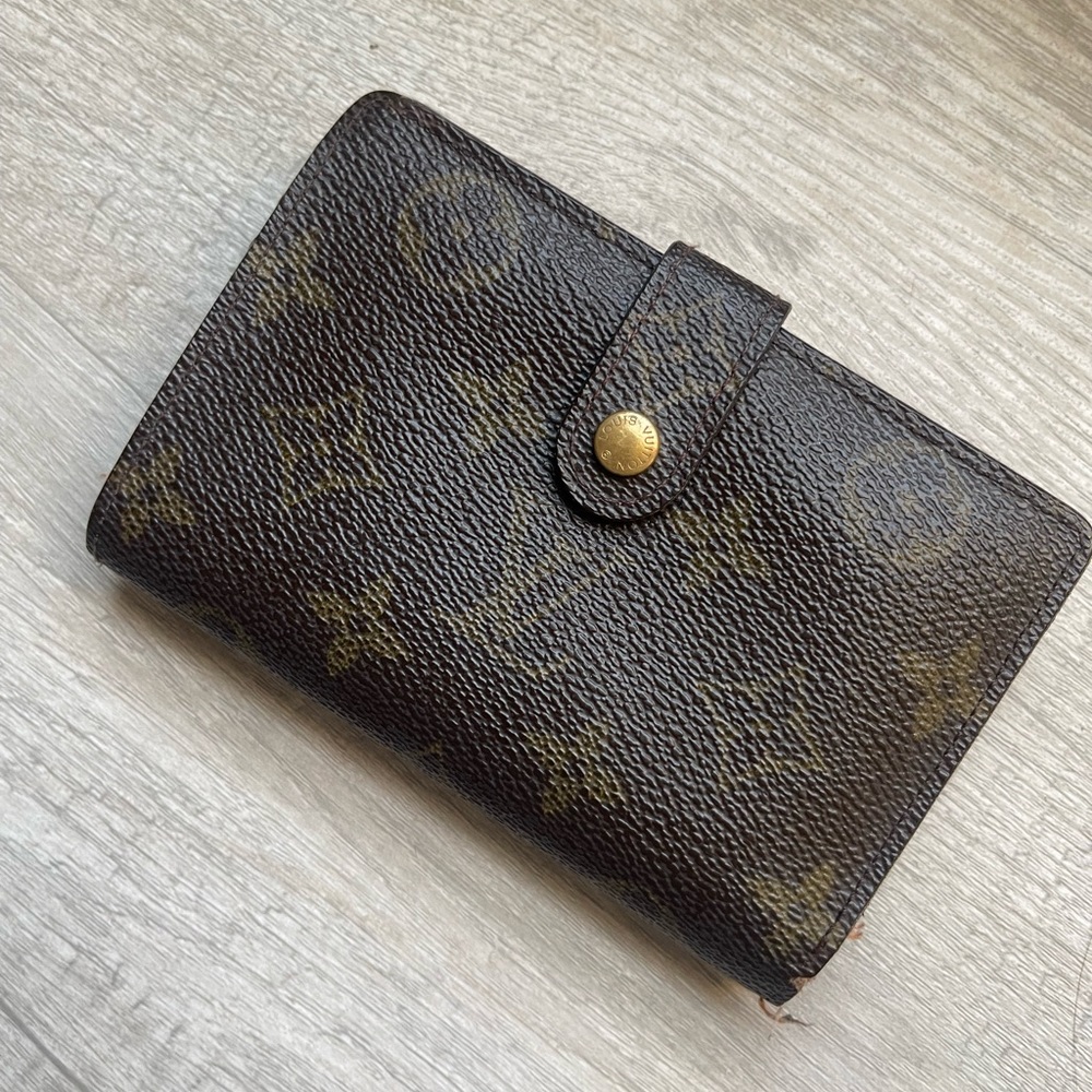 Louis Vuitton folding wallet